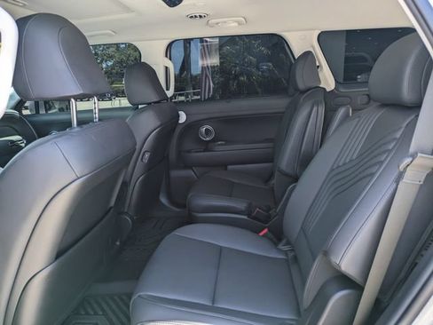 Used 2026 Hyundai Palisade SEL Premium FWD image 14