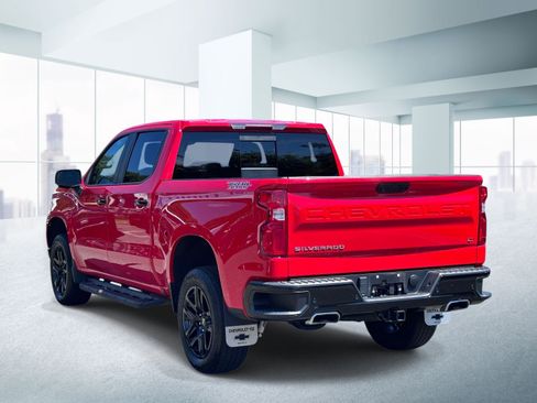 Used 2023 Chevrolet Silverado 1500 LT Trail Boss w/ LT Trail Boss Premium Package AWD/4WD image 3