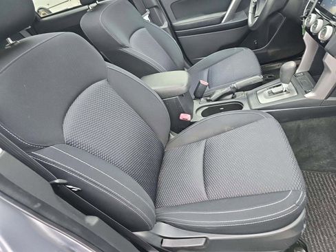 Used 2016 Subaru Forester 2.5i Premium w/ All-Weather Package image 12