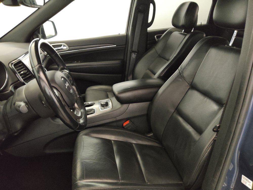 Used 2019 Jeep Grand Cherokee Limited AWD/4WD image 17