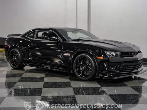 Used 2015 Chevrolet Camaro Z/28 RWD image 15