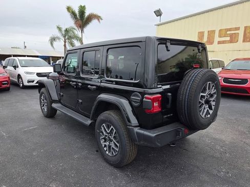 New 2026 Jeep Wrangler Sahara AWD/4WD image 8