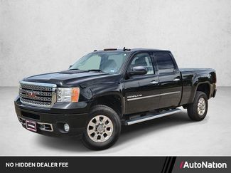 Used 2011 GMC Sierra 2500 Denali AWD/4WD video 1