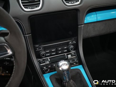 Used 2020 Porsche 718 Boxster Spyder image 25