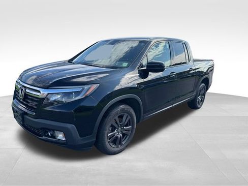 Used 2019 Honda Ridgeline Sport image 2