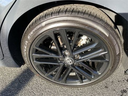 Used 2025 Toyota Camry SE image 34