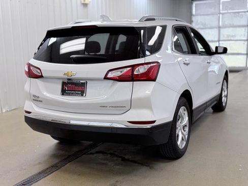 Used 2020 Chevrolet Equinox Premier AWD/4WD image 8