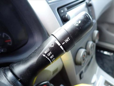 Used 2013 Toyota Corolla LE FWD image 19