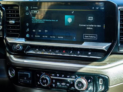 Used 2022 Chevrolet Silverado 1500 LT Trail Boss w/ LT Trail Boss Premium Package image 13