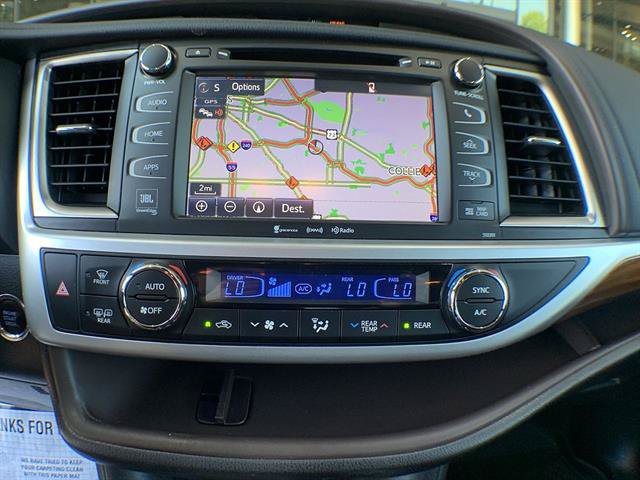 Used 2019 Toyota Highlander Limited AWD/4WD image 19