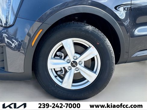 New 2026 Kia Sorento LX image 40
