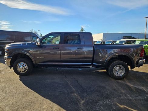 New 2026 RAM 3500 Limited image 4