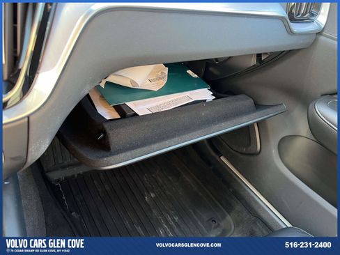 Certified 2023 Volvo S60 B5 Core w/ Climate Package image 33