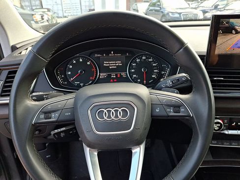 Used 2023 Audi Q5 2.0T Premium w/ Convenience Package AWD/4WD image 20