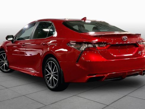 Used 2023 Toyota Camry SE w/ Cold Weather Package AWD/4WD image 12