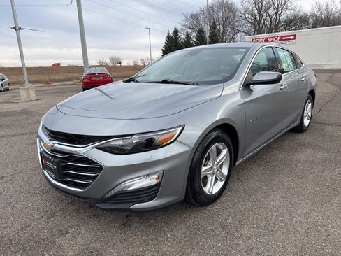 Used 2023 Chevrolet Malibu LS w/ Driver Confidence Package image 5
