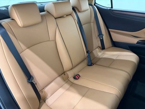 Used 2023 Lexus ES 350 w/ Premium Package FWD image 22