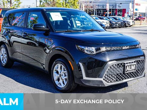 Used 2024 Kia Soul LX w/ Option Group 015 image 3