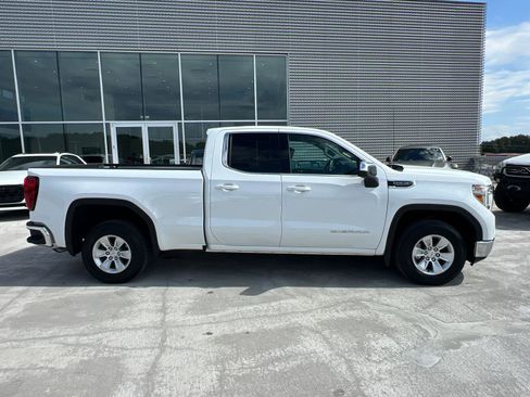 Used 2022 GMC Sierra 1500 SLE RWD image 4
