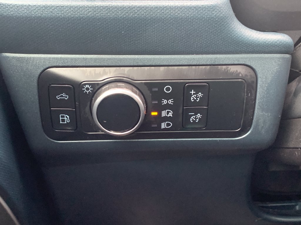 Used 2024 Ford Maverick XL FWD image 22