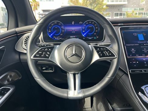 Used 2024 Mercedes-Benz EQE 350+ SUV image 16