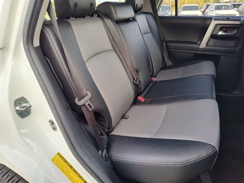 Used 2023 Toyota 4Runner SR5 Premium image 37