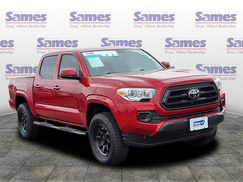 Used 2023 Toyota Tacoma SR image 1