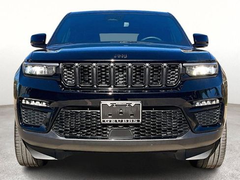 Used 2024 Jeep Grand Cherokee Limited w/ Black Appearance Package image 5