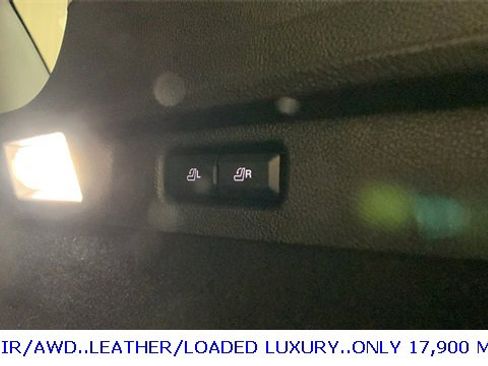 Used 2022 Lincoln Corsair AWD w/ Equipment Group 101A image 19