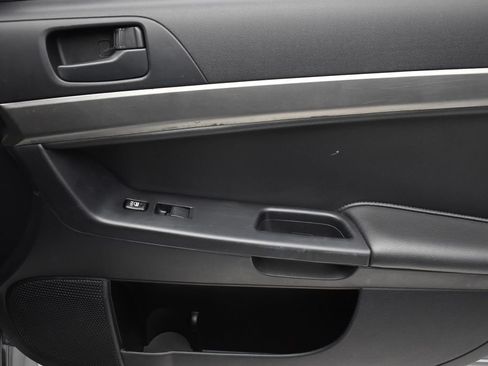 Used 2012 Mitsubishi Lancer ES FWD image 18