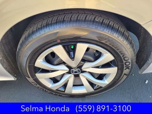 Certified 2025 Honda Civic LX image 25