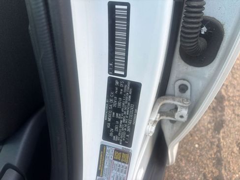 Used 2025 Kia K4 LXS image 30