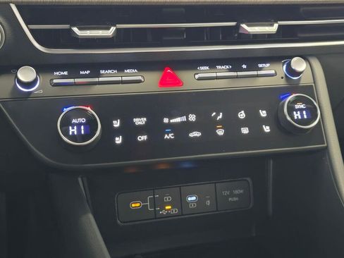 New 2026 Hyundai Sonata Limited FWD image 28