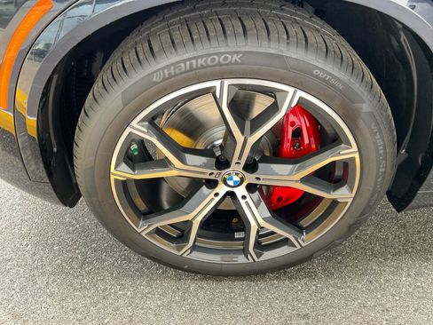 New 2026 BMW X5 xDrive50e w/ Executive Package image 27