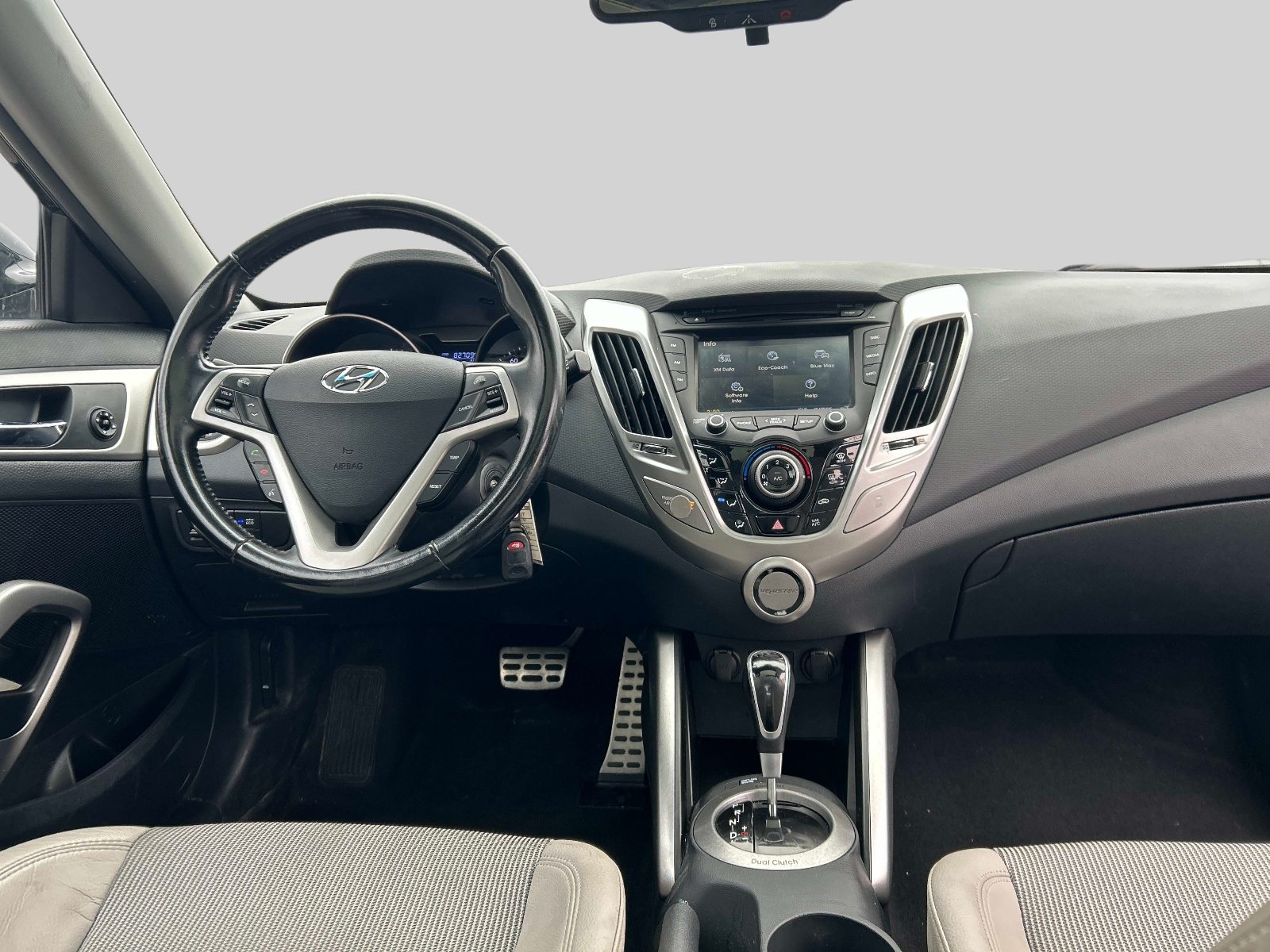 Used 2014 Hyundai Veloster w/ Style Package 02 FWD image 13