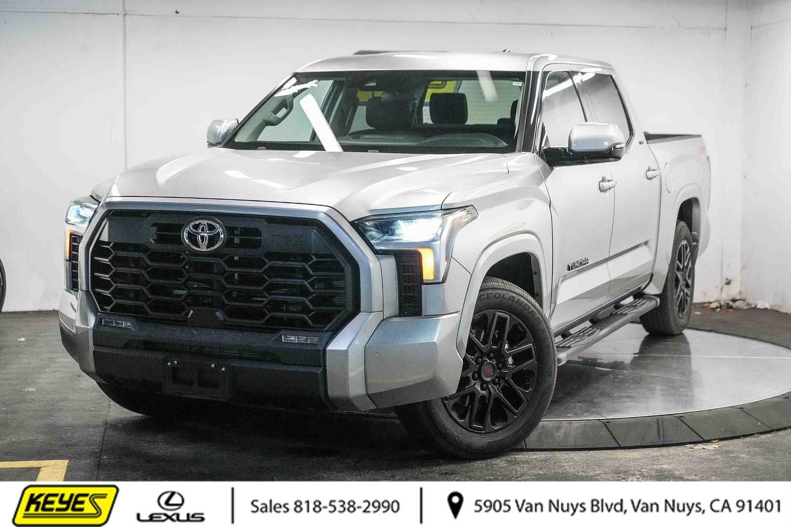 Used 2022 Toyota Tundra SR5 w/ TRD Sport Package AWD/4WD image 1