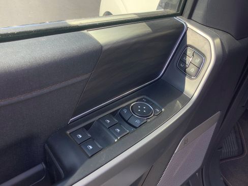 Used 2026 Ford F150 Lariat w/ Equipment Group 501A Mid AWD/4WD image 9