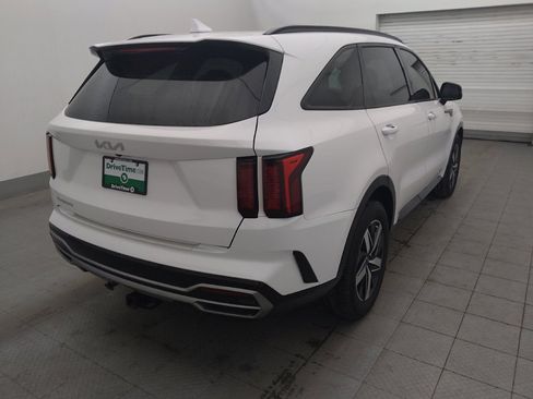 Used 2023 Kia Sorento S w/ Panoramic Sunroof Package FWD image 9