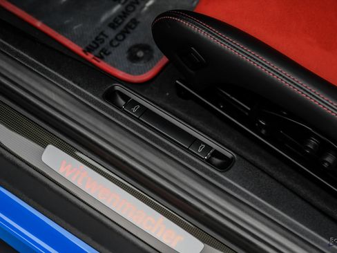 Used 2019 Porsche 911 GT2 RS RWD image 54