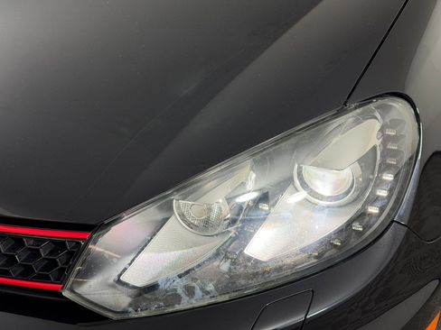 Used 2012 Volkswagen GTI Autobahn FWD image 11