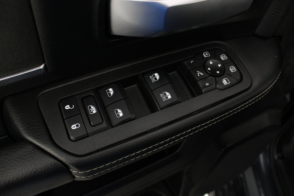 Used 2026 RAM 2500 Big Horn AWD/4WD image 15