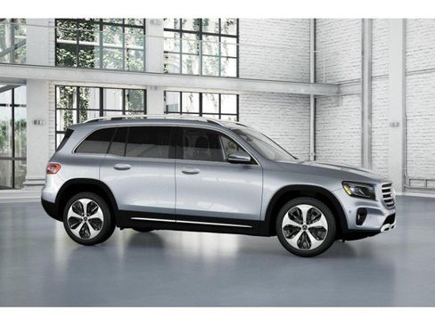 Certified 2025 Mercedes-Benz GLB 250 image 14