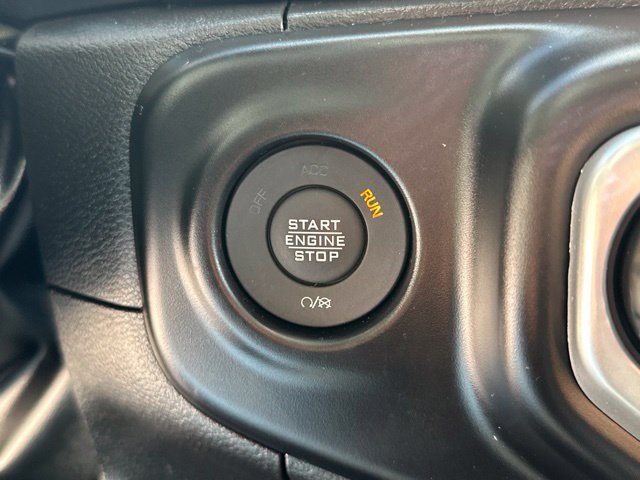 Used 2022 Jeep Wrangler Sport AWD/4WD image 29