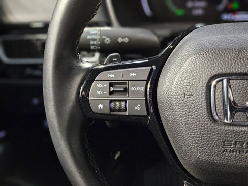 Used 2025 Honda Civic Sport image 28