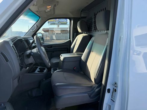 Used 2020 Nissan NV 2500 SV w/ Navigation Package image 10