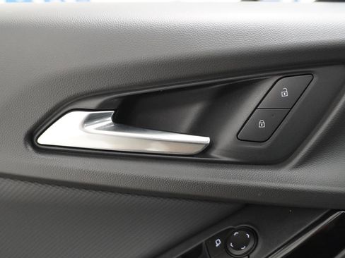 New 2026 Chevrolet Equinox LT FWD image 14