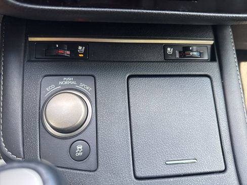 Used 2017 Lexus ES 350 image 32