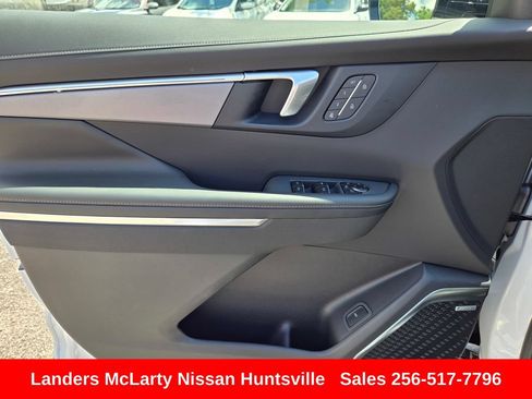 Used 2026 Buick Enclave Sport Touring w/ Power Package FWD image 23