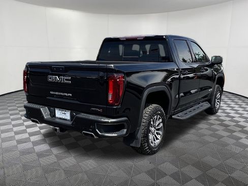 Used 2023 GMC Sierra 1500 AT4 w/ AT4 Premium Package AWD/4WD image 6