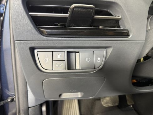 Used 2023 Kia EV6 Wind w/ Wind Technology Package AWD/4WD image 22